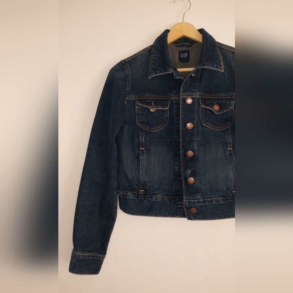 GAP Crop Jean Jacket Dark Denim Size XSMALL - Picture 2 of 4